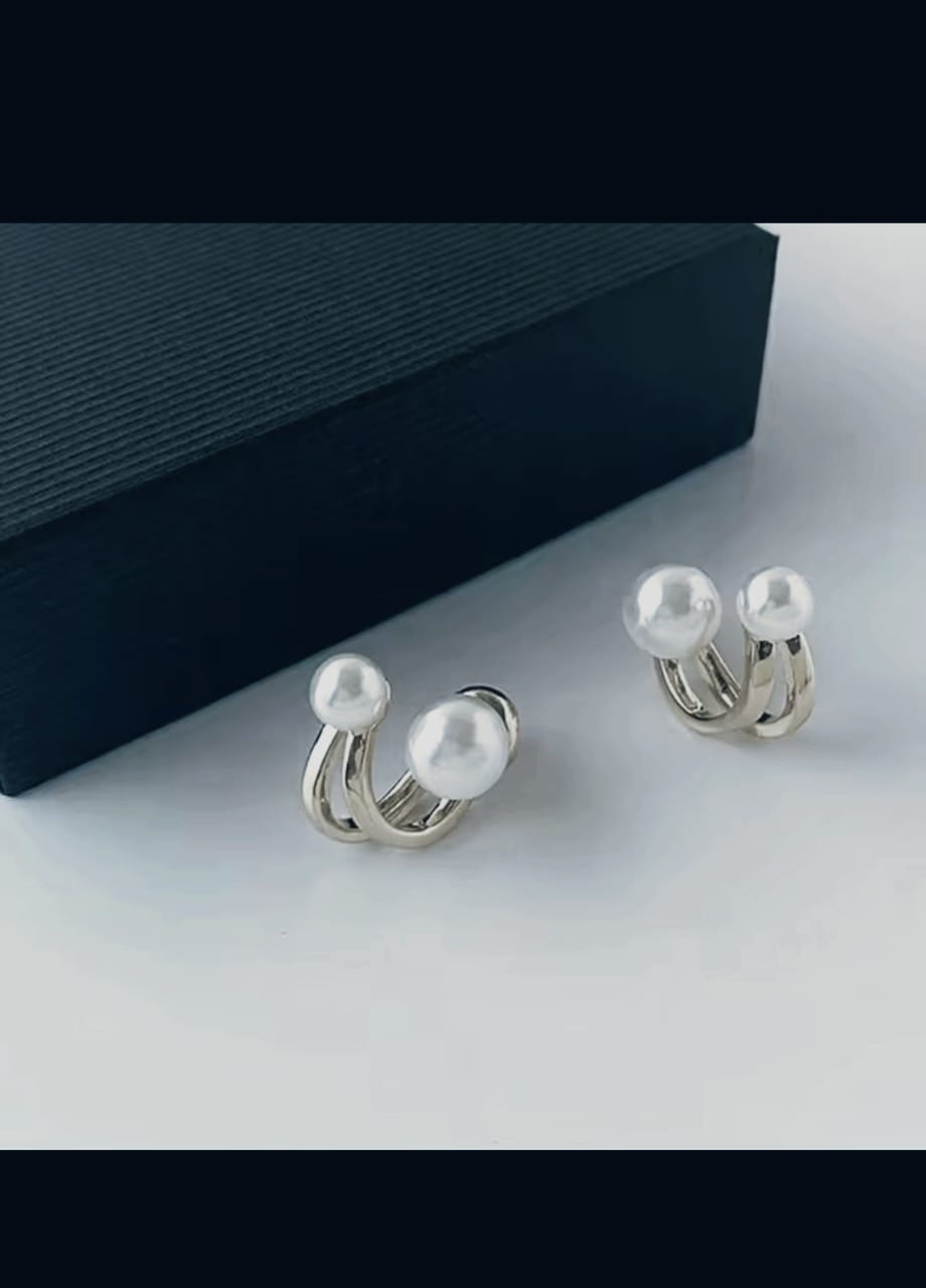 Lustrous Pearl Earrings