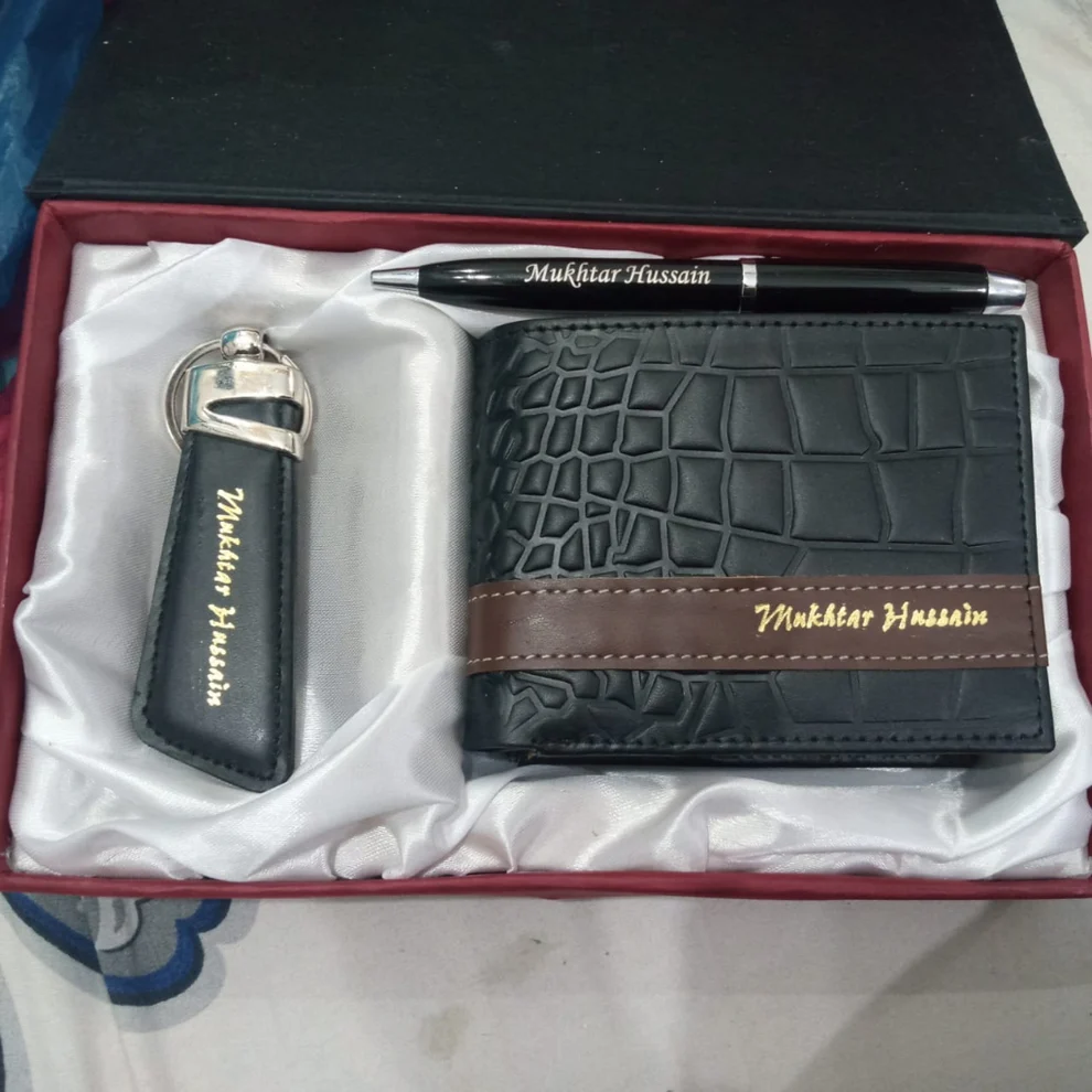 Premium Leather Collection – Wallet, Keychain and Pen Set